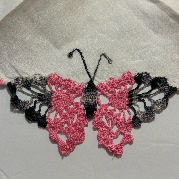 Pink Black Crocheted Butterfly Vintage Ladies Handkerchief 12”x12” - Picture 7 of 11